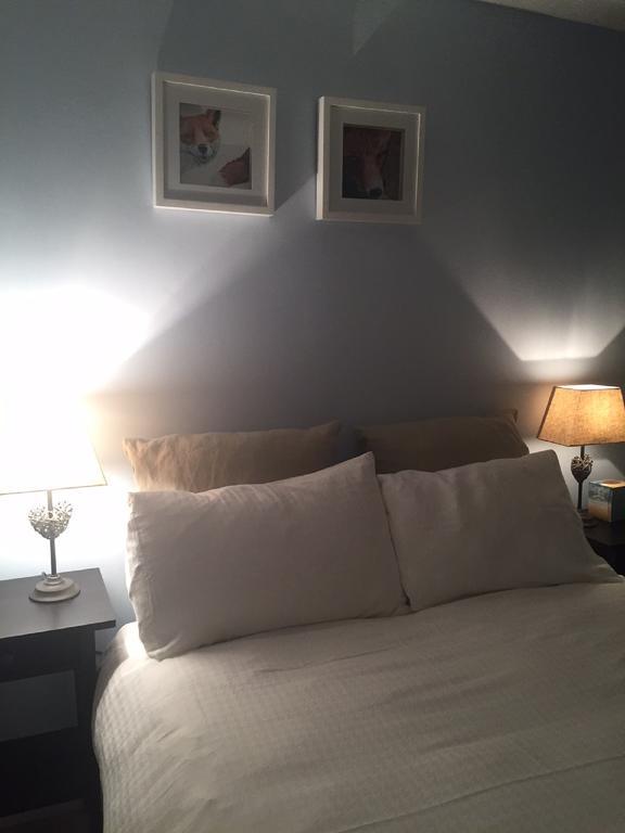 Illshaw Heath Farm Guest Lodge Хокли-Хит Номер фото